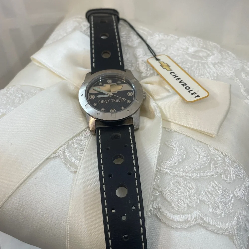 Chevy Trucks Black Leather adj Strap Watch collectible needs battery